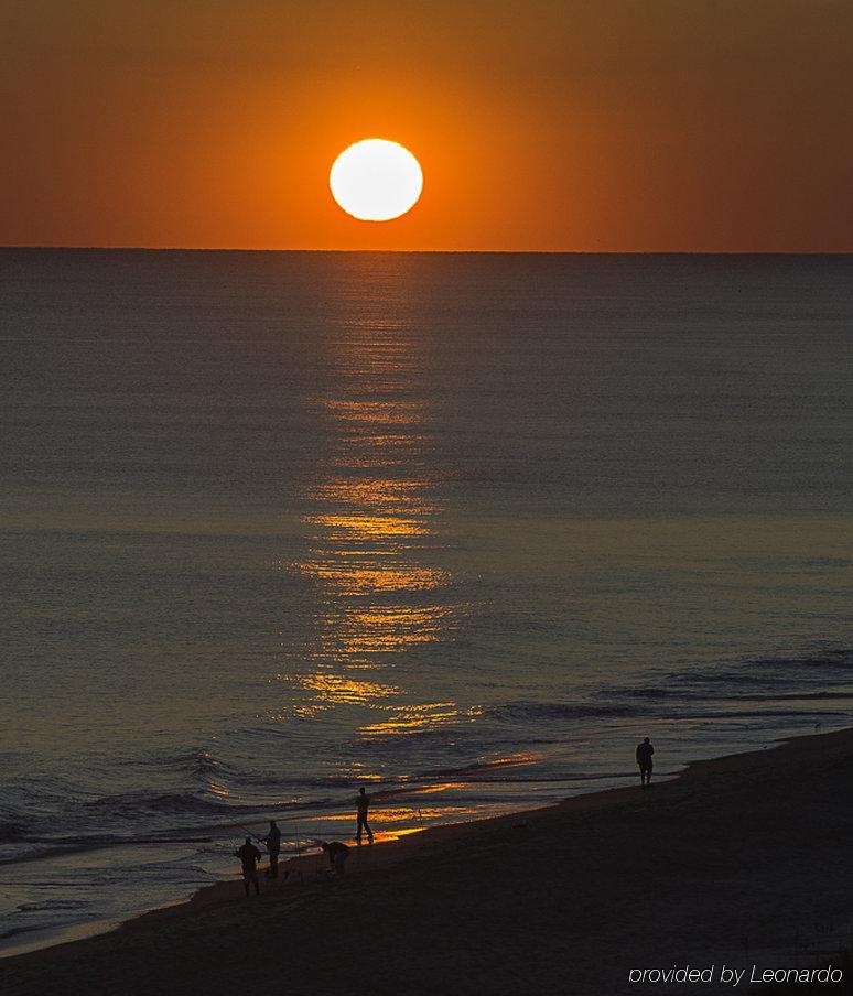 Doubletree By Hilton Atlantic Beach Oceanfront Exterior photo